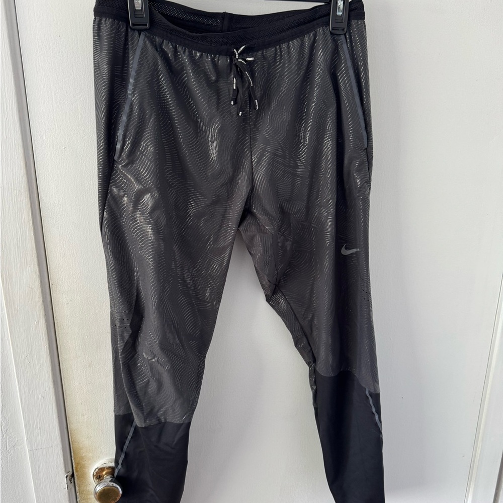 Nike Black Swift Running Pants with Reflective Fabric